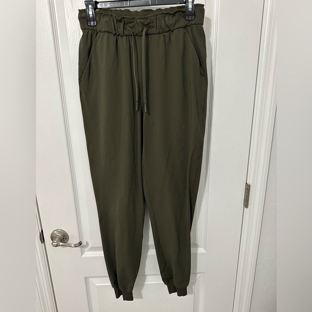 Never used Lulu pants
